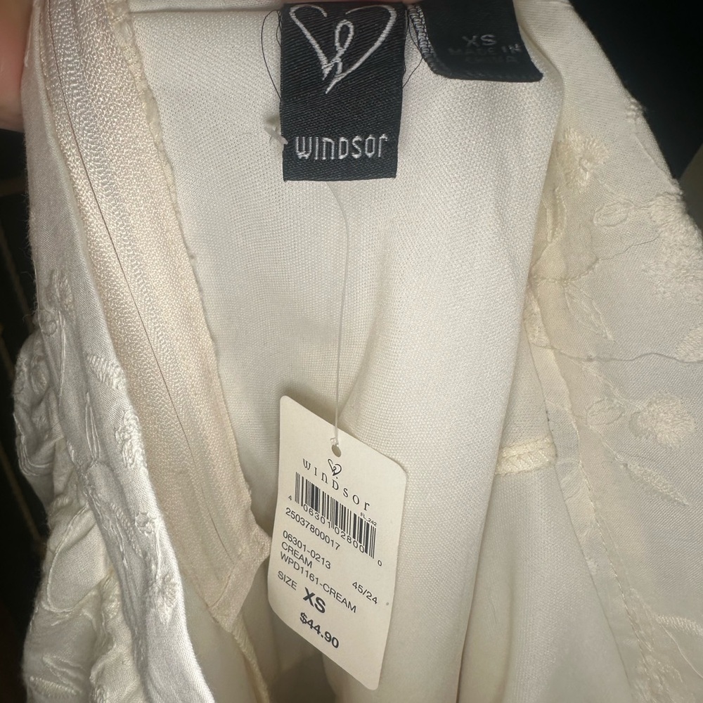 NWT XS Windsor Cream Floral Embroidered Maxi Skirt Cottagecore - Picture 2 of 6
